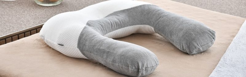 ほっとな抱かれ枕（眠り製作所）めざましテレビで紹介　首、肩、二の腕が暖かい枕